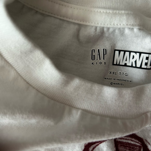 Marvel Tshirts. New. Bought them online for my son and they’re too small for him - Picture 6 of 7